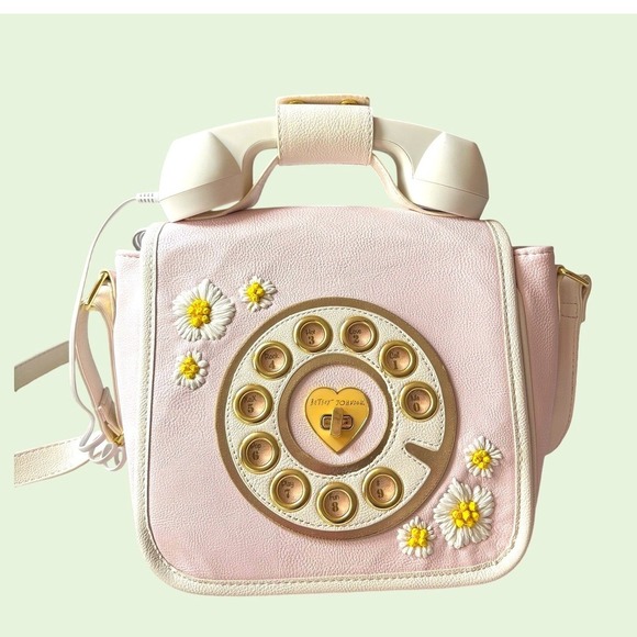 Betsey Johnson Handbags - Betsey Johnson Call Me Phone Crossbody Bag Pink Daisy Bluetooth Handset Y2K